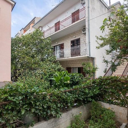 Apartments Zeljko Макарська Екстер'єр фото